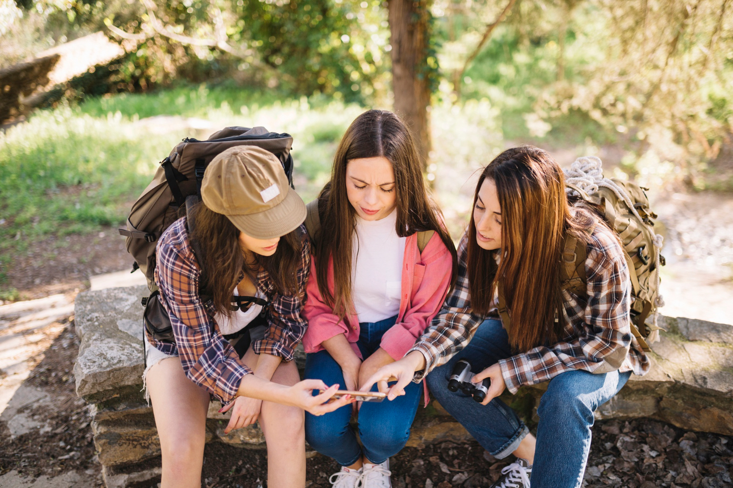 How To Plan A Safe and Fun Outdoor Trip With Your Girl Squad